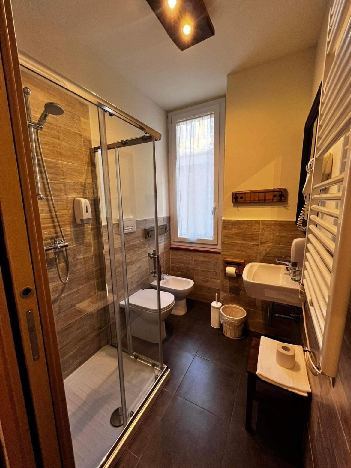La Taverna Del Metallo Rooms لا سبيتسْيا المظهر الخارجي الصورة