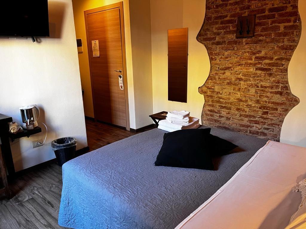 La Taverna Del Metallo Rooms لا سبيتسْيا المظهر الخارجي الصورة