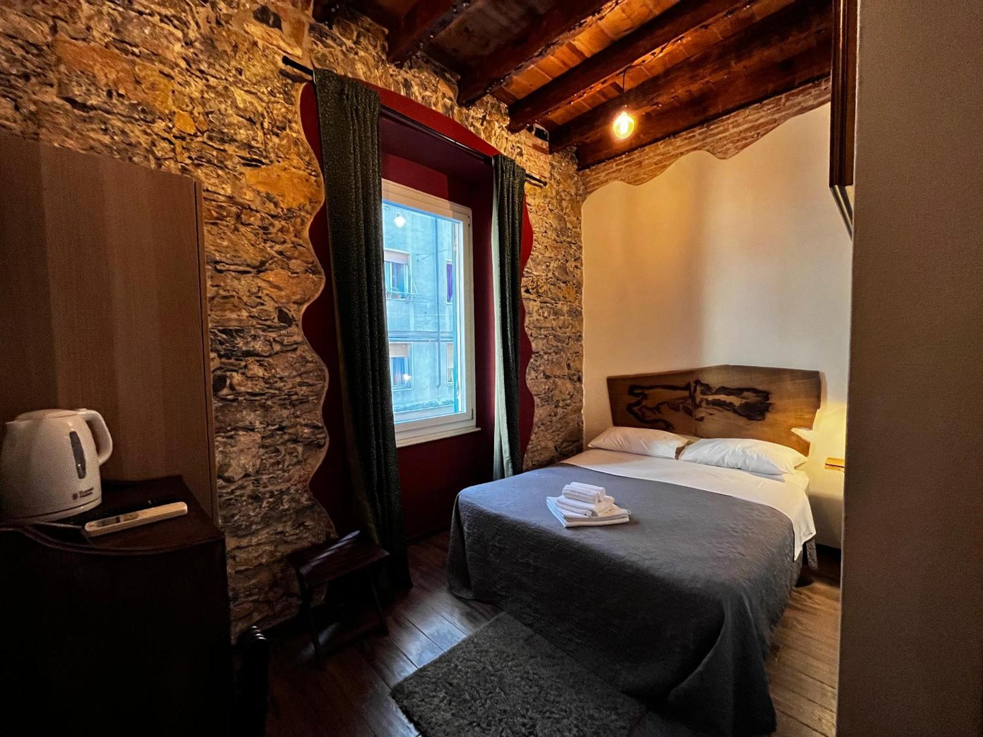 La Taverna Del Metallo Rooms لا سبيتسْيا المظهر الخارجي الصورة